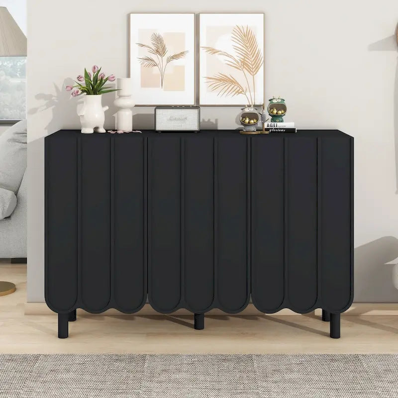 Schuhschrank und Buffet-Sideboard mit Türen in Wellenoptik, verstellbaren Einlegeböden und Beinen aus Massivholz